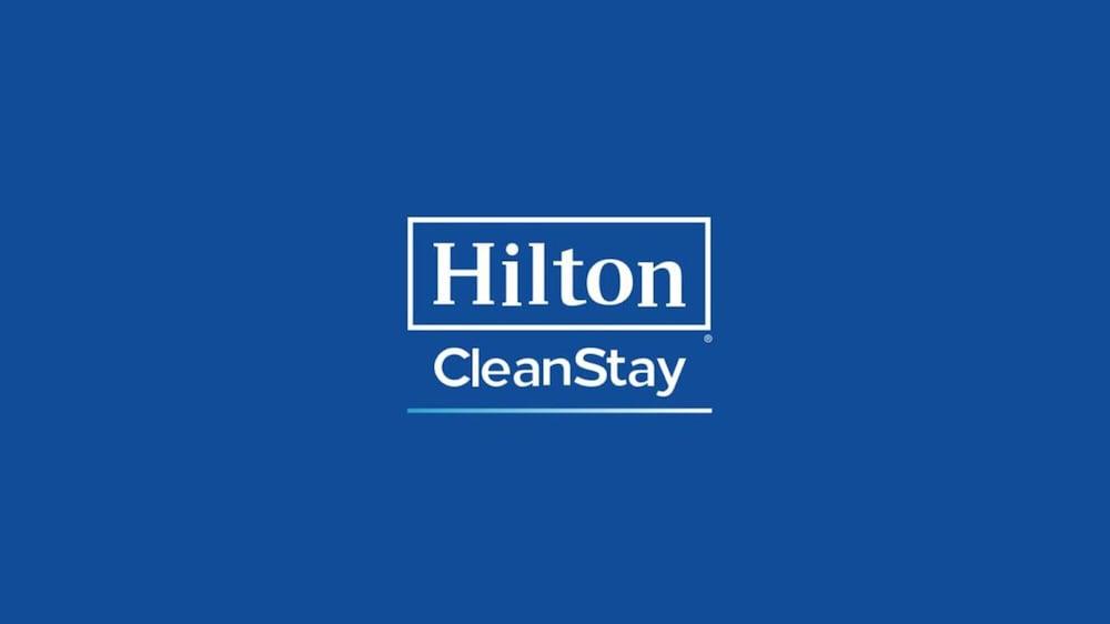 Hampton Inn Owego Exterior photo